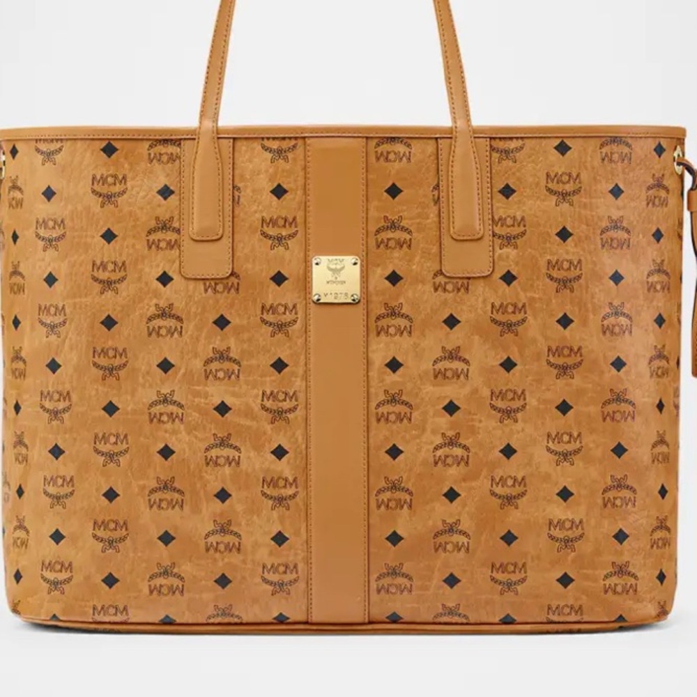 MCM Medium Reversible Liz Shopper in Visetos